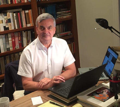 <span class="vcard">Alberto J. Mora</span>